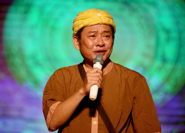 Cuộc sống hiện tại của Tấn Beo Mùi ngò gai: ủng hộ cậu cả đi bộ đội