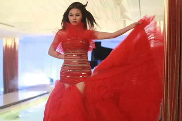 Dàn sao Scandal: Bí mật thảm đỏ: người ra đi mãi, người tự nuôi con
