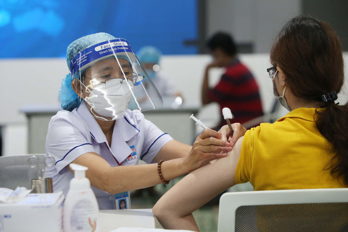 Điều cần biết về mũi 2 vắc xin: Đối tượng nào sắp được tiêm ở TP.HCM
