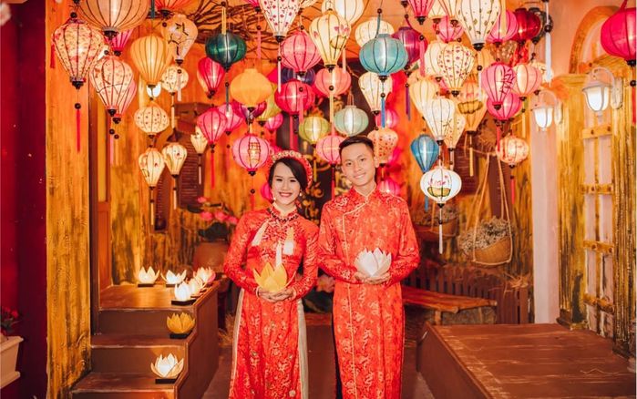 Cô gái dính bầu với bạn trai cùng lớp, sau 7 năm hạnh phúc vẹn toàn