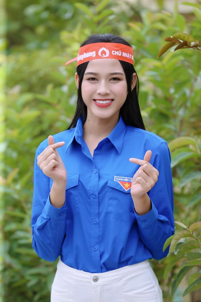 Đỗ Thị Hà bắn tiếng Anh, tự tin không dùng phiên dịch tại Miss World