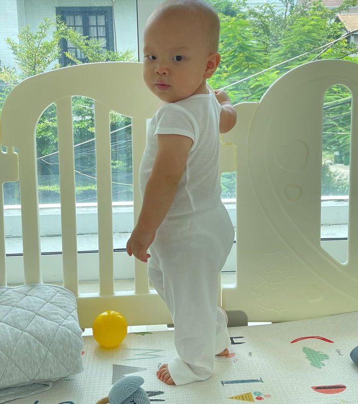 Thánh hài Leon đã trở lại: “Ông này ổng làm cái gì cũng mắc cười!”
