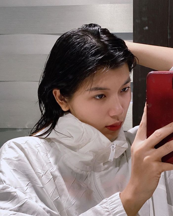 Hòa Minzy và mỹ nhân Việt truyền kinh nghiệm xử lý dứt điểm mụn thịt