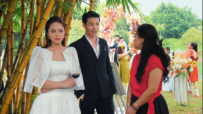 Hương Vị Tình Thân: 3 nhân vật mặt sát khí khi dự đám cưới Nam - Long