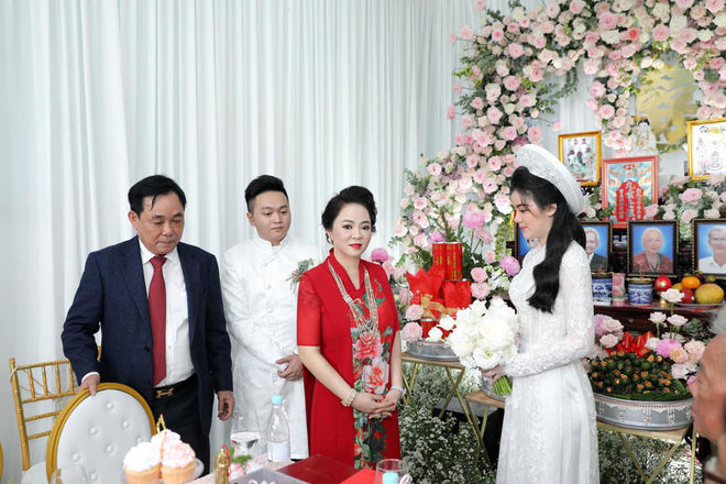 Lễ đón dâu của con đại gia: người giản dị, người chi 200 cây vàng