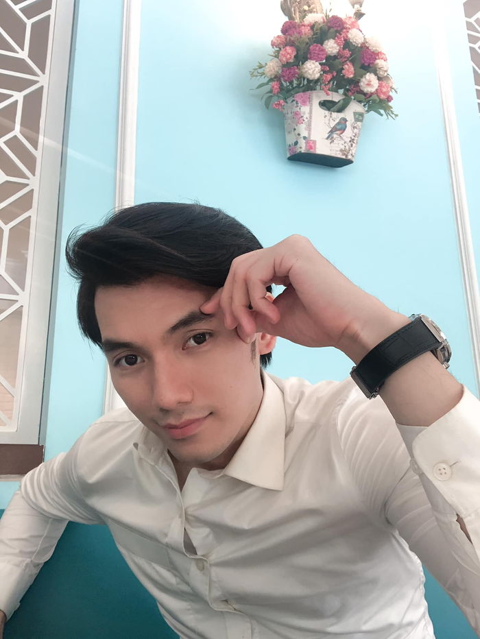Khi các nam thần truyền hình cùng diện sơ mi trắng: Ai bảnh nhất?