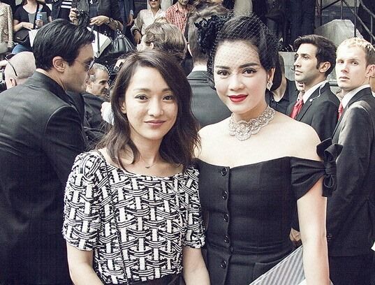 Khi sao Việt đọ nhan sắc cùng sao quốc tế: Lý Nhã Kỳ toàn hạng vip