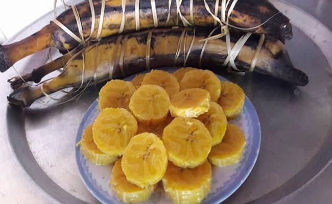 Loại chuối khủng nhất Việt Nam: Mỗi trái nặng 1kg, 2 người ăn mới hết