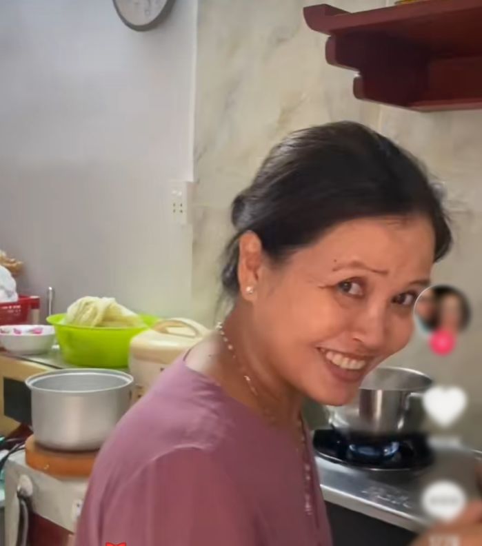 Mẹ chồng thời nay: Một tay trông cháu, dâu nêm canh mặn vội ra giúp