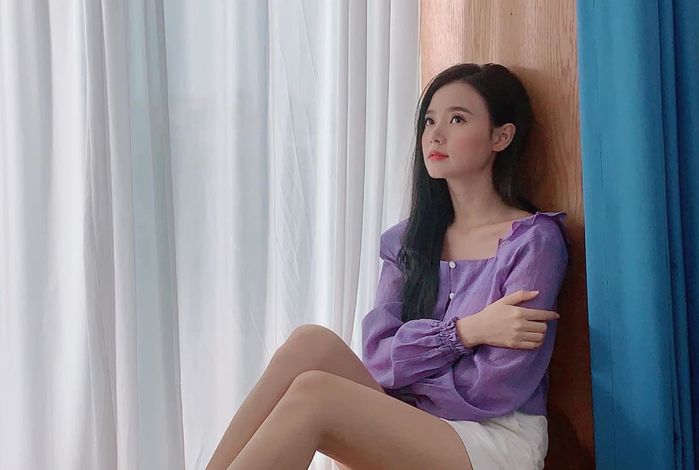 Midu xinh đẹp là thế cũng phải nhường ngôi hoa khôi cho mẹ ruột