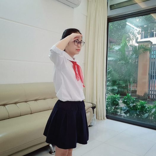 Ngày tựu trường đặc biệt nhất trong lịch sử: Chào cờ qua tivi