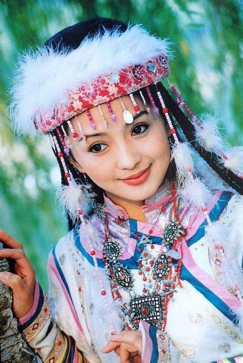 Ngỡ ngàng trước sự thật về tình yêu Tiêu Kiếm - Hàm Hương