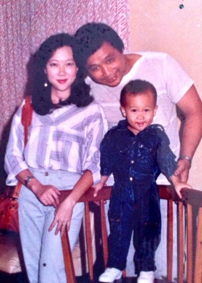 Nhan sắc thời trẻ của bố mẹ sao Việt: Mẹ Lâm Vỹ Dạ là Á hậu