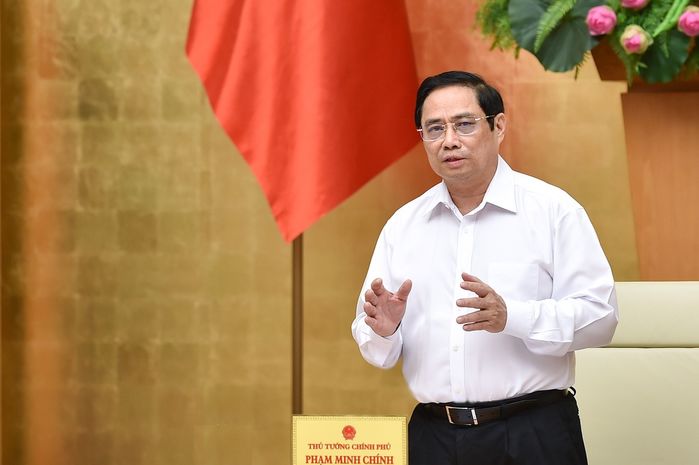 Những địa phương trên cả nước cho người dân đủ điều kiện ra đường