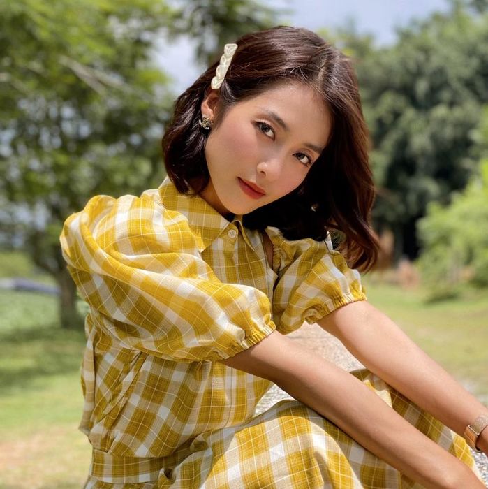 Hot girl Việt tài sắc vẹn toàn: người thạo 10 thứ tiếng ở tuổi 23