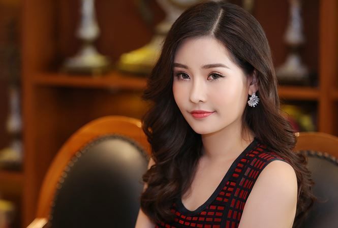 Những nàng Hậu giỏi nhất Vbiz: Có người đậu thạc sĩ khi mới 23 tuổi