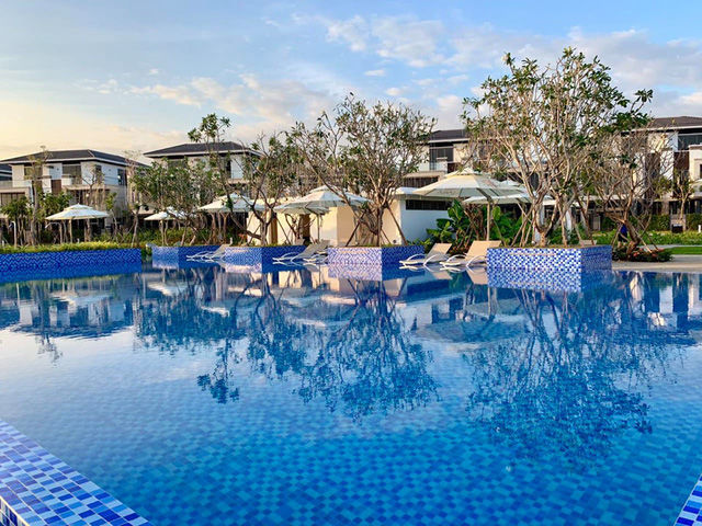 Những sao Việt sở hữu bể bơi tại gia đẹp hơn cả resort 5 sao