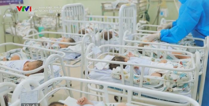 Nhói lòng phóng sự Ngày con chào đời: Hồi nãy, tim thai con em yếu