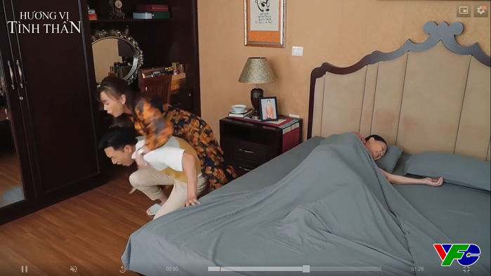 Sao Việt 24h: Vợ chồng Việt Hương vẫn phát oxy dù ngưng từ thiện