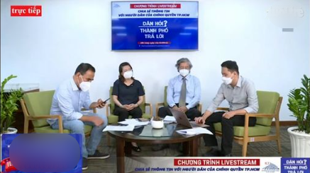 Sự cố livestream nhớ đời của sao Việt: Quyền Linh may hơn Ngọc Trinh