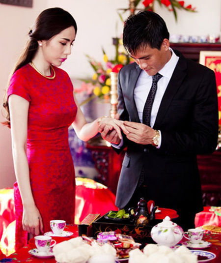 Siêu đám cưới của Thủy Tiên - Công Vinh: 2 tỷ tiền mừng làm từ thiện