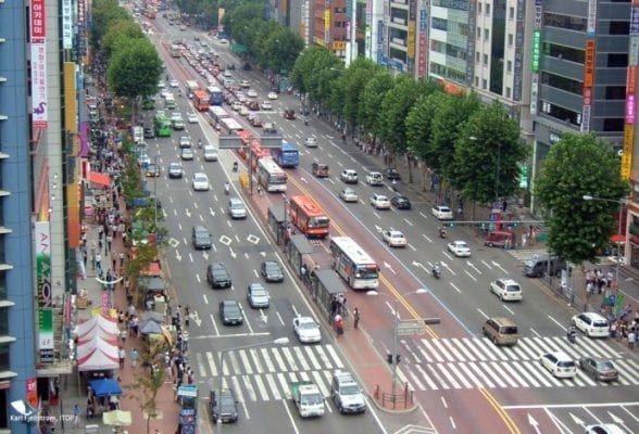 Văn hóa giao thông ở Hàn khiến người Việt bật ngửa: Không tiếng còi