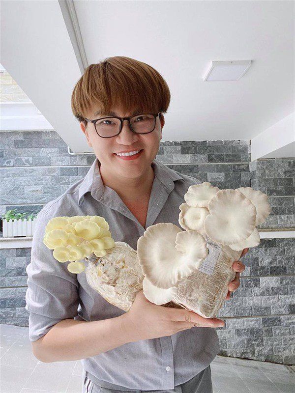 Sao Việt làm vườn mát tay: Nhật Kim Anh trồng mướp dài bằng người