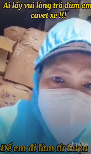 Xe chở hàng từ thiện bị lấy mất cà vẹt, Việt Hương phải cầu xin