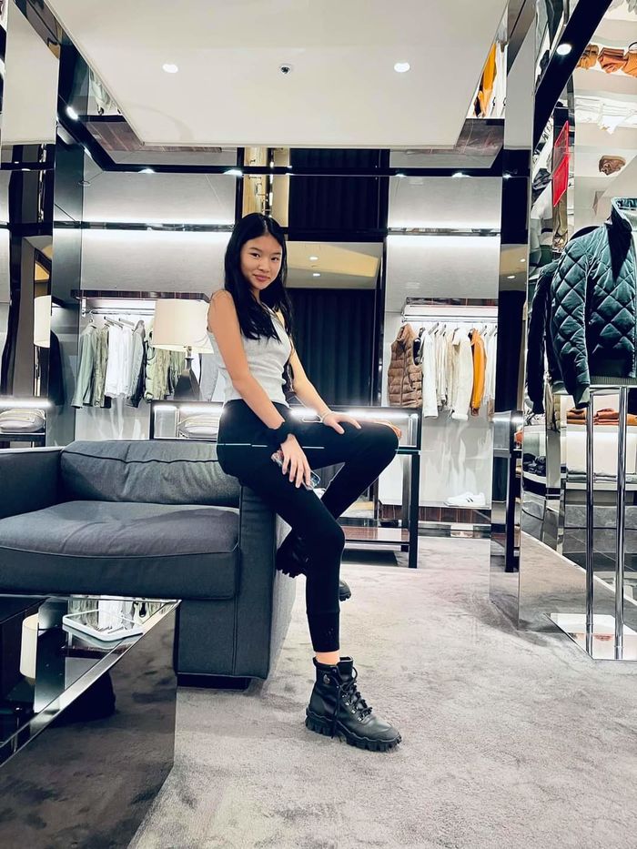 4 tháng vi vu trời Tây, rich kid nhà Trương Ngọc Ánh đẹp lên thấy rõ