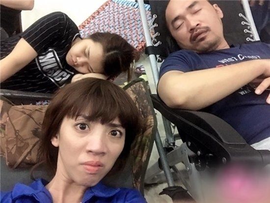 Sao Việt đừng ngủ nếu bạn bè còn thức: Karik có tâm nhất Vbiz