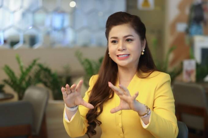 Ảnh hiếm lột tả nhan sắc thời trẻ của các nữ đại gia Việt