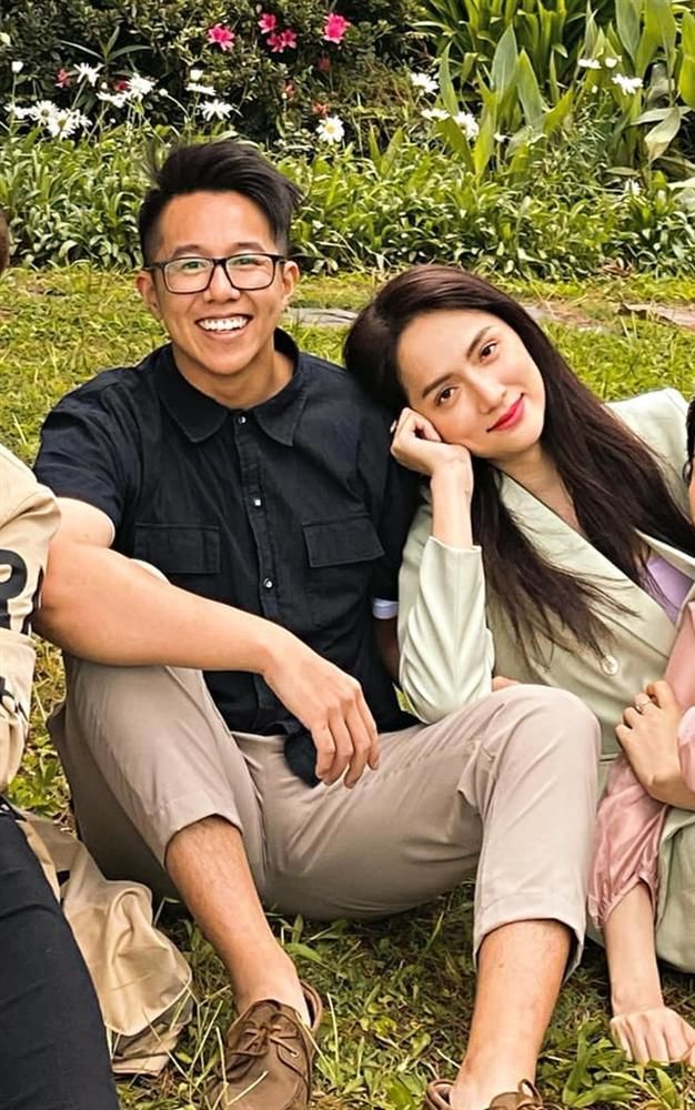 Ảnh hot sao Việt 29/10: Hương Giang - Matt Liu 152 ngày yêu