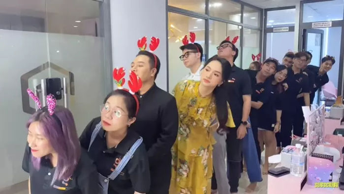 Ảnh hot sao Việt 29/10: Hương Giang - Matt Liu 152 ngày yêu