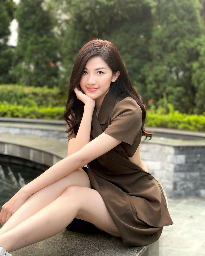 Ảnh thuở bé của dàn sao 11 Tháng 5 Ngày: Khả Ngân, Thanh Sơn đẹp từ bé