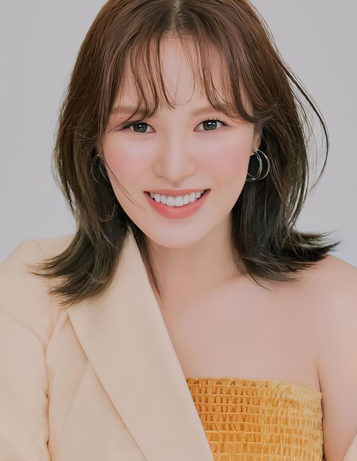 Những nghệ sĩ khiến YG Entertainment tiếc hùi hụi khi từ chối