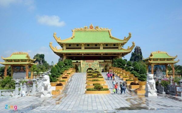 Bà Phương Hằng giao lưu ở Đại Nam: Nhìn chẳng khác gì idol giới trẻ