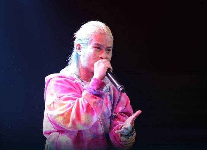 Binz xu nhất ở Rap Việt mùa 2: nói tiếng Anh thí sinh không hiểu