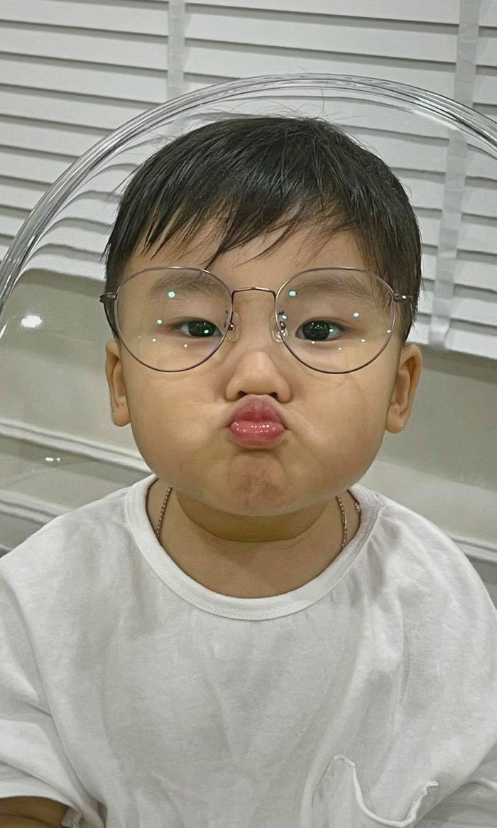 Bo Thúi nỗ lực gọi mẹ Hoà dậy: Từng câu chữ đều ngọt như mía lùi