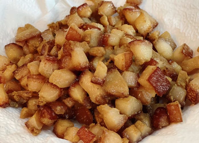 Cách làm tóp mỡ giòn bì không văng dầu, ăn đưa cơm ngày cuối tuần