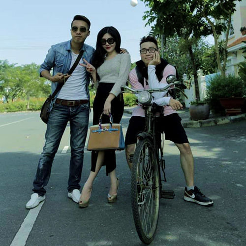 Cặp sao Anh không đòi quà sau 8 năm: Người viên mãn, người giàu sụ