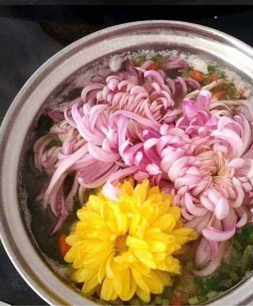 Bữa ăn xa hoa của Từ Hy Thái hậu: Có tới trăm món giá 36 lượng vàng