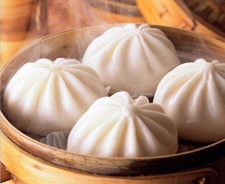Bánh bao Cả Cần nổi tiếng Sài Gòn: đặc trưng màu hẩm, có vị thơm bùi