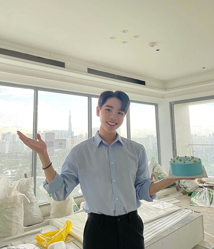 Cuộc sống hiện tại của bộ ba Hoa dăm bụt: Hoà Minzy làm dâu hào môn