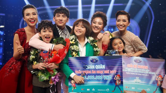 Cuộc sống hiện tại của hai nam quán quân Vietnam Idol Kids
