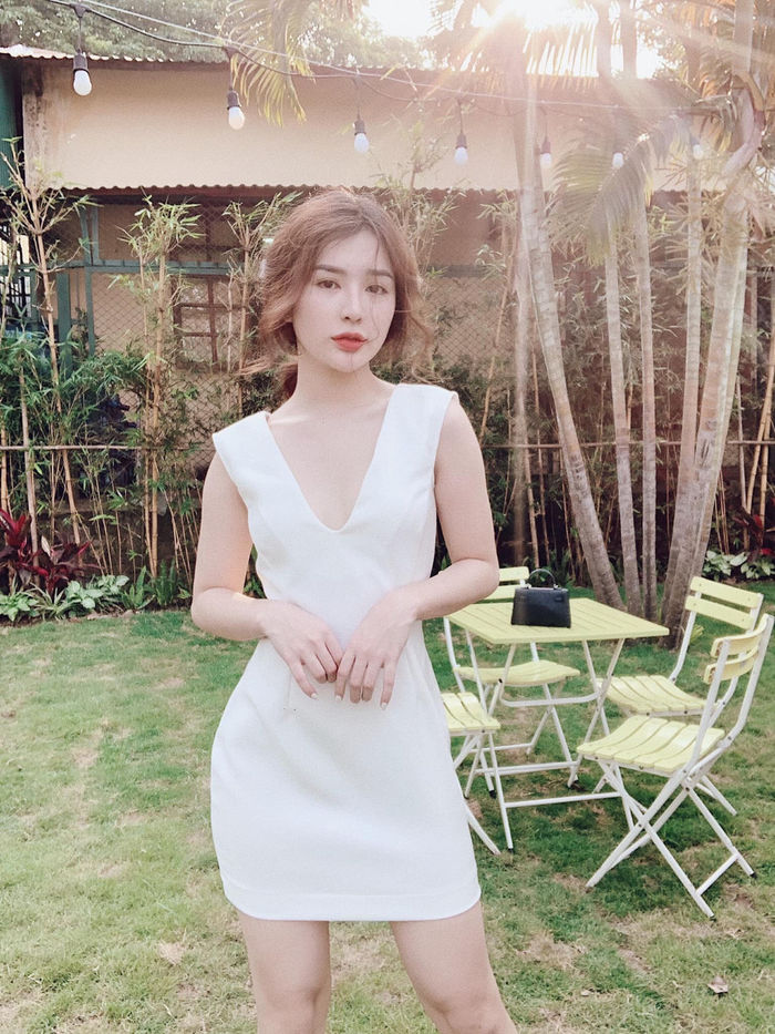 Cuộc sống hiện tại của hot girl rửa bát 9x: Chồng tặng xe 7 tỷ