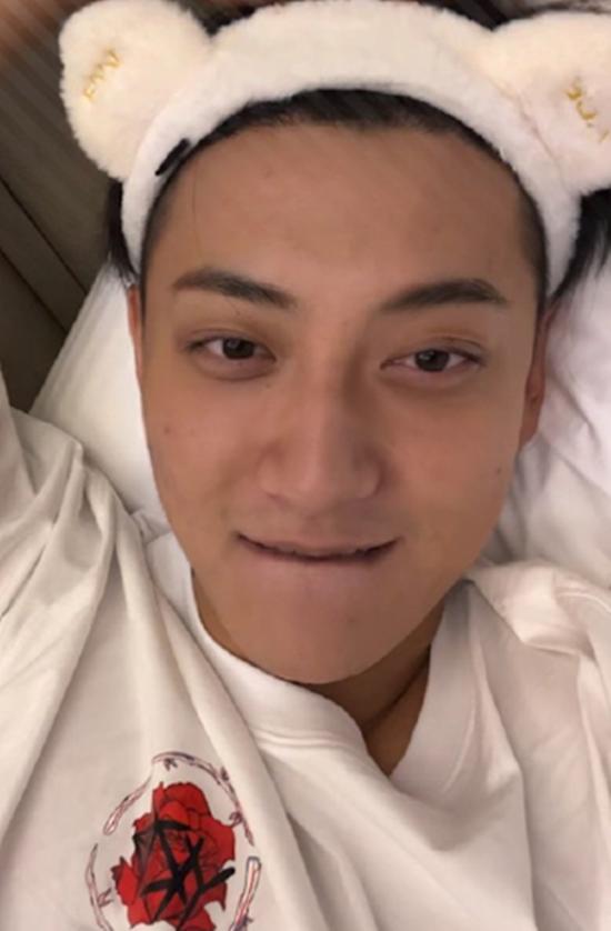 Cựu idol EXO kể quy luật ngầm Cbiz: Nghệ sĩ bị phong sát như chơi