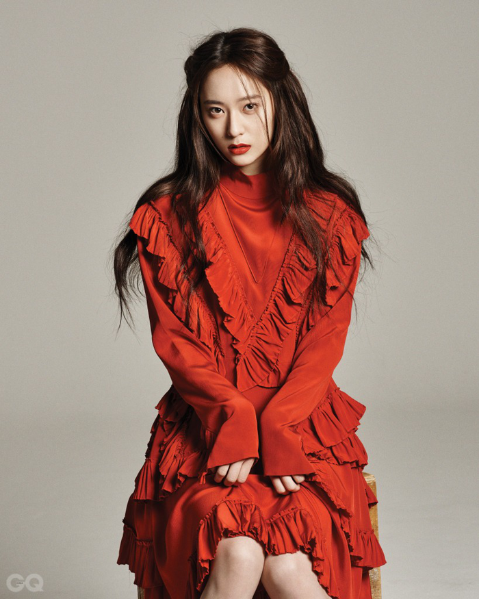 Đại tiệc thời trang màu đỏ của sao Hàn: Jennie, Sunmi có bị lấn át?