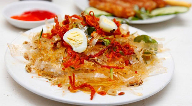 Đam mê chứng khoán mà vợ bắt bán bánh tráng trộn: Để khách bỏ topping