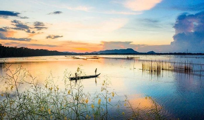 Dân miền Tây dù vô tư mấy cũng nhận ra triệu chứng của cơn bịnh ngặt