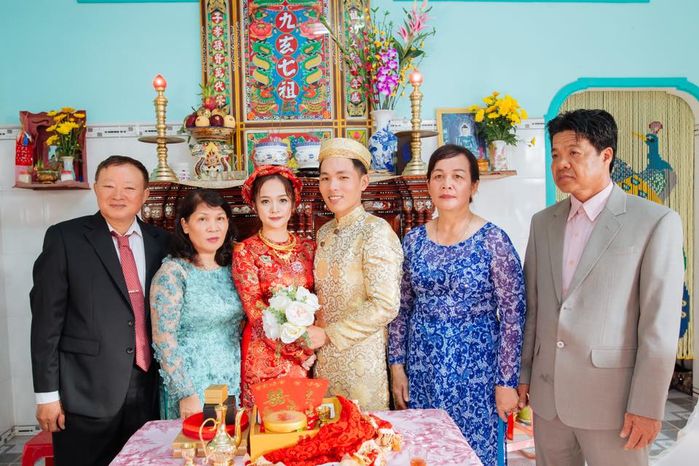 Dâu miền Tây được mẹ chồng tặng hột xoàn, tương lai cho hết tài sản